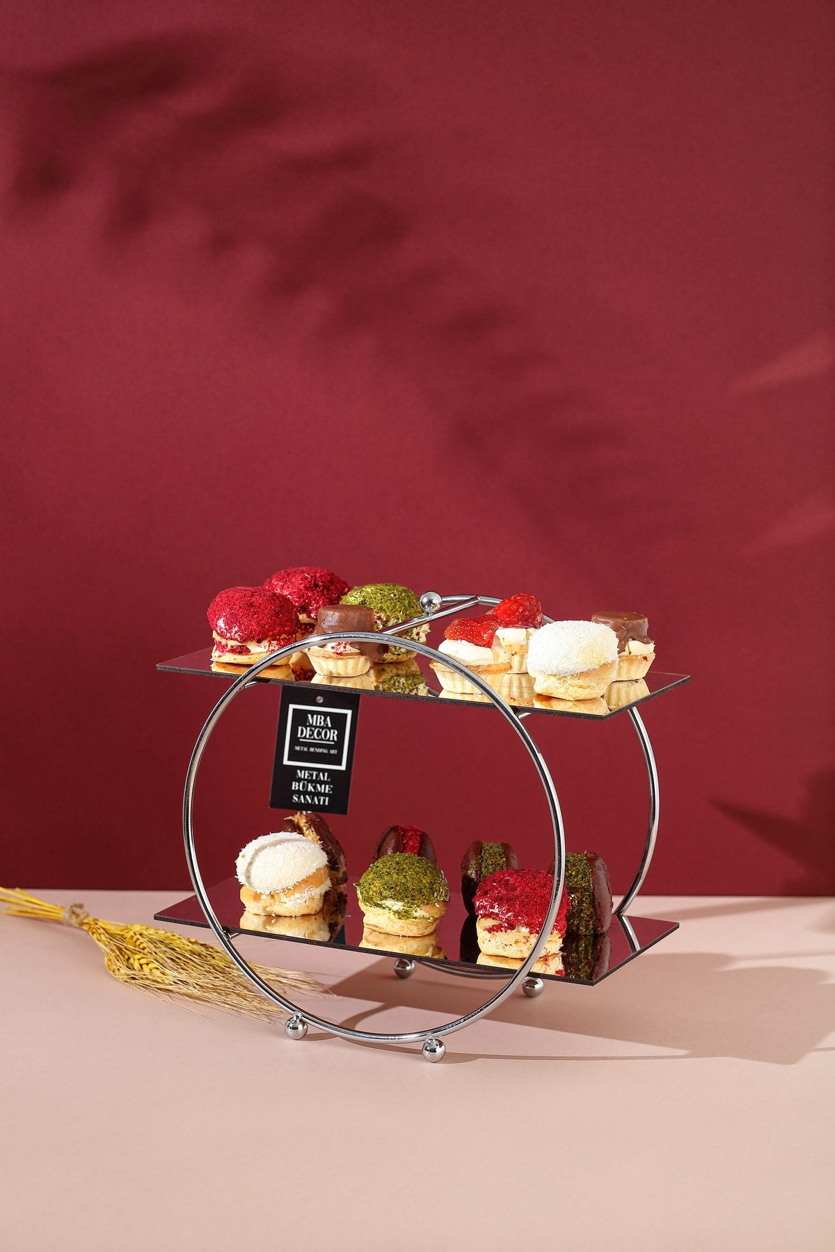 Yuvarlak Gümüş Aynalı Kahve Yanı Sunumluk Hediyelik Dekorasyon Ikramlık Organizer Mdf Ahşap 26cm